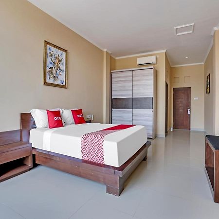 Oyo Flagship 90966 Moreno Homestay Legian Zewnętrze zdjęcie