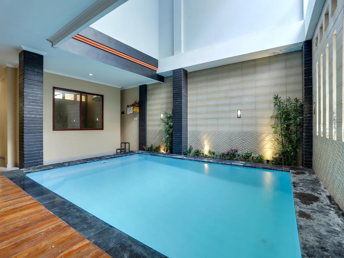 Oyo Flagship 90966 Moreno Homestay Legian Zewnętrze zdjęcie